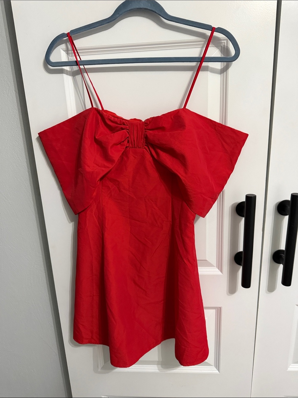 Red Bow-Front Spaghetti Strap Women’s mini dress